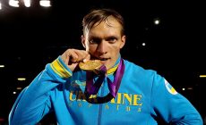 Усик и Джошуа 10 лет назад выиграли Олимпиаду. Украинец перед этим чуть не закончил с боксом, а англичанин мог сесть за наркоторговлю
